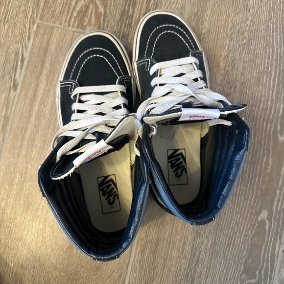 Vans High-Top Sk8 Sneakers -Navy and Blue- Sz 8.5 W/ 7M - Skater Streetwear - Picture 3 of 8